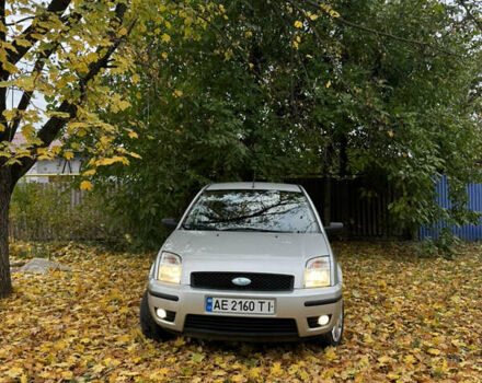 Форд Фьюжен 2004 у Кривому Розі на Automoto.ua Сірий Форд Фьюжен, об'ємом двигуна 1.39 л та пробігом 170 тис. км за 4300 $, фото 6 на Automoto.ua