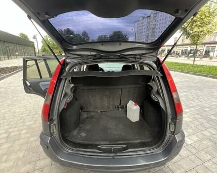 Серый Форд Фьюжн, объемом двигателя 1.4 л и пробегом 315 тыс. км за 3500 $, фото 10 на Automoto.ua