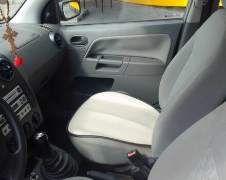 Сірий Форд Фьюжен, об'ємом двигуна 1.4 л та пробігом 150 тис. км за 3400 $, фото 9 на Automoto.ua