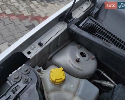 Серый Форд Фьюжн, объемом двигателя 1.6 л и пробегом 238 тыс. км за 4450 $, фото 24 на Automoto.ua