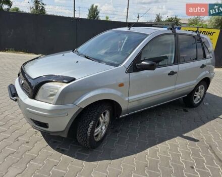 Сірий Форд Фьюжен, об'ємом двигуна 1.6 л та пробігом 270 тис. км за 5300 $, фото 2 на Automoto.ua