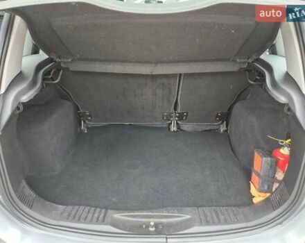 Серый Форд Фьюжн, объемом двигателя 1.4 л и пробегом 229 тыс. км за 4900 $, фото 10 на Automoto.ua