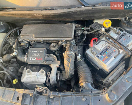 Серый Форд Фьюжн, объемом двигателя 1.4 л и пробегом 226 тыс. км за 4200 $, фото 11 на Automoto.ua