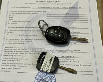 Серый Форд Фьюжн, объемом двигателя 1.4 л и пробегом 118 тыс. км за 5650 $, фото 22 на Automoto.ua