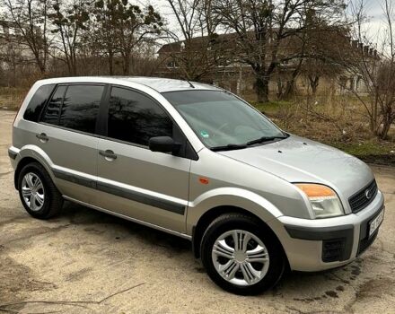 Сірий Форд Фьюжен, об'ємом двигуна 1.4 л та пробігом 260 тис. км за 6000 $, фото 3 на Automoto.ua