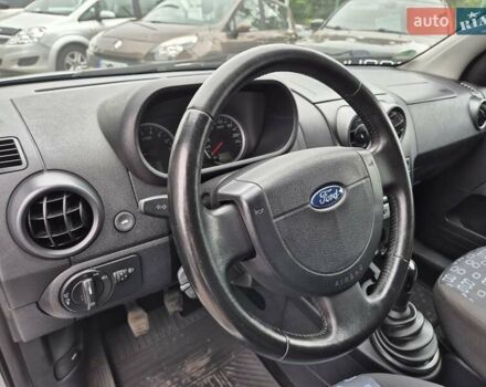 Серый Форд Фьюжн, объемом двигателя 1.4 л и пробегом 229 тыс. км за 4900 $, фото 7 на Automoto.ua