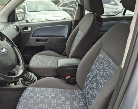 Серый Форд Фьюжн, объемом двигателя 1.4 л и пробегом 229 тыс. км за 4900 $, фото 8 на Automoto.ua