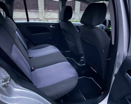 Сірий Форд Фьюжен, об'ємом двигуна 1.4 л та пробігом 173 тис. км за 5500 $, фото 18 на Automoto.ua