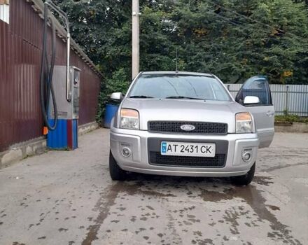 Форд Фьюжн 2006 в Калуше на Automoto.ua Серый Форд Фьюжн, объемом двигателя 1.4 л и пробегом 225 тыс. км за 4400 $, фото 3 на Automoto.ua