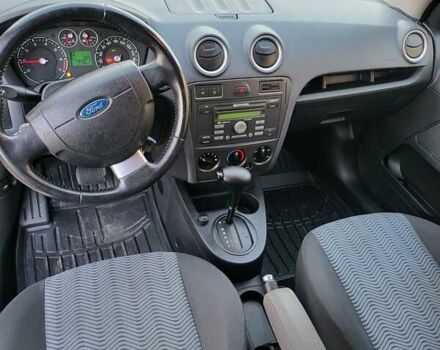 Серый Форд Фьюжн, объемом двигателя 1.6 л и пробегом 196 тыс. км за 5990 $, фото 16 на Automoto.ua