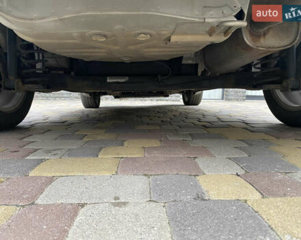 Сірий Форд Фьюжен, об'ємом двигуна 1.6 л та пробігом 185 тис. км за 6500 $, фото 25 на Automoto.ua