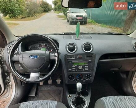 Сірий Форд Фьюжен, об'ємом двигуна 1.6 л та пробігом 195 тис. км за 5550 $, фото 65 на Automoto.ua
