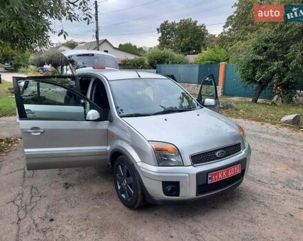 Сірий Форд Фьюжен, об'ємом двигуна 1.6 л та пробігом 195 тис. км за 5550 $, фото 75 на Automoto.ua