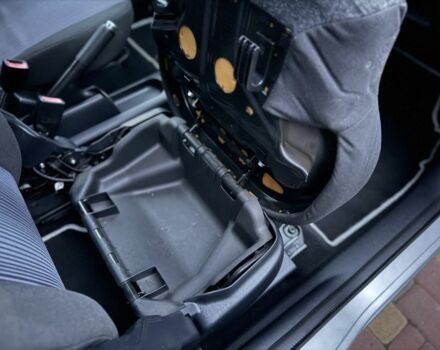 Сірий Форд Фьюжен, об'ємом двигуна 1.4 л та пробігом 173 тис. км за 5500 $, фото 14 на Automoto.ua