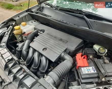 Сірий Форд Фьюжен, об'ємом двигуна 1.6 л та пробігом 195 тис. км за 5550 $, фото 98 на Automoto.ua