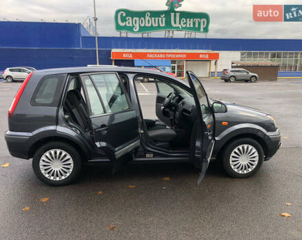 Серый Форд Фьюжн, объемом двигателя 1.6 л и пробегом 149 тыс. км за 5399 $, фото 11 на Automoto.ua