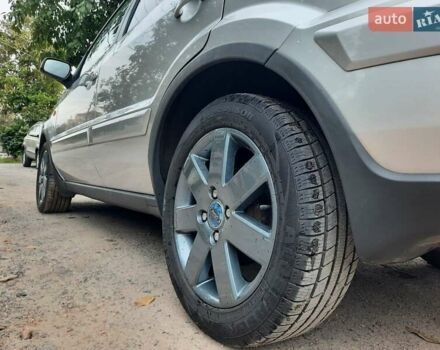 Сірий Форд Фьюжен, об'ємом двигуна 1.6 л та пробігом 195 тис. км за 5550 $, фото 83 на Automoto.ua