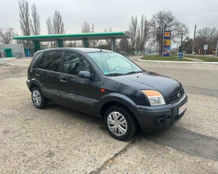 Серый Форд Фьюжн, объемом двигателя 1.4 л и пробегом 178 тыс. км за 5600 $, фото 6 на Automoto.ua