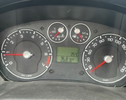 Серый Форд Фьюжн, объемом двигателя 1.6 л и пробегом 236 тыс. км за 4999 $, фото 13 на Automoto.ua