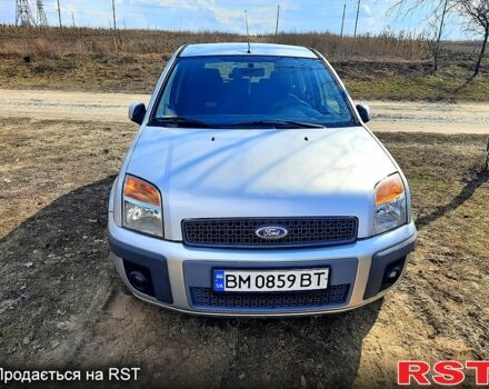 Серый Форд Фьюжн, объемом двигателя 1.4 л и пробегом 300 тыс. км за 4900 $, фото 4 на Automoto.ua