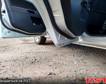 Сірий Форд Фьюжен, об'ємом двигуна 1.4 л та пробігом 230 тис. км за 4500 $, фото 7 на Automoto.ua