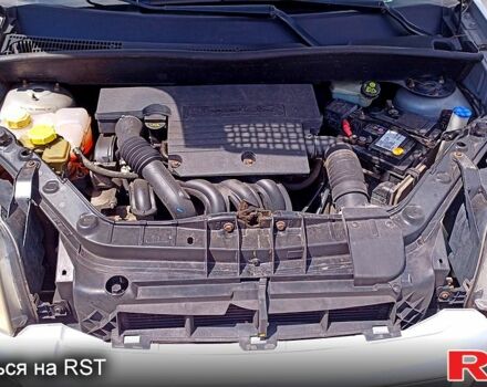 Серый Форд Фьюжн, объемом двигателя 1.4 л и пробегом 254 тыс. км за 3400 $, фото 3 на Automoto.ua