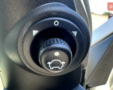 Серый Форд Фьюжн, объемом двигателя 1.4 л и пробегом 170 тыс. км за 5100 $, фото 28 на Automoto.ua