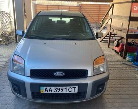 Серый Форд Фьюжн, объемом двигателя 1.4 л и пробегом 182 тыс. км за 5200 $, фото 4 на Automoto.ua