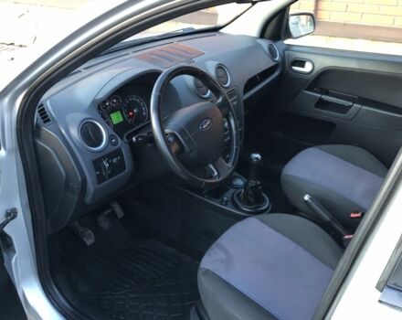 Сірий Форд Фьюжен, об'ємом двигуна 1.4 л та пробігом 160 тис. км за 3150 $, фото 12 на Automoto.ua