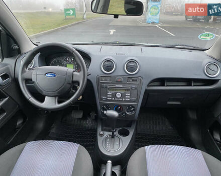 Сірий Форд Фьюжен, об'ємом двигуна 1.6 л та пробігом 185 тис. км за 7100 $, фото 18 на Automoto.ua