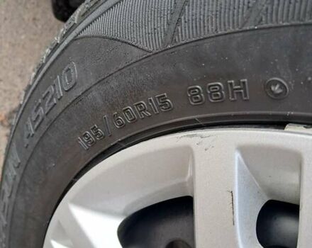 Сірий Форд Фьюжен, об'ємом двигуна 1.4 л та пробігом 228 тис. км за 4900 $, фото 20 на Automoto.ua