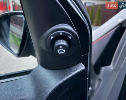 Серый Форд Фьюжн, объемом двигателя 1.4 л и пробегом 173 тыс. км за 5500 $, фото 27 на Automoto.ua