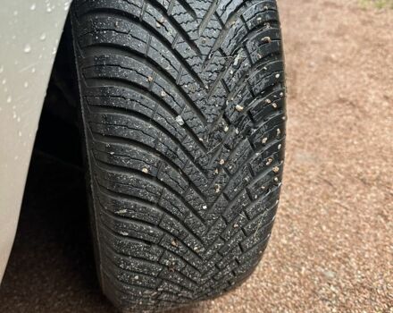 Серый Форд Фьюжн, объемом двигателя 1.4 л и пробегом 150 тыс. км за 5500 $, фото 10 на Automoto.ua