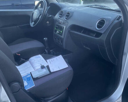 Серый Форд Фьюжн, объемом двигателя 1.6 л и пробегом 121 тыс. км за 5600 $, фото 35 на Automoto.ua