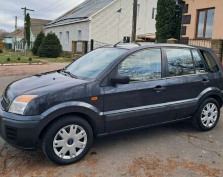 Серый Форд Фьюжн, объемом двигателя 1.4 л и пробегом 228 тыс. км за 4900 $, фото 1 на Automoto.ua