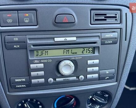 Серый Форд Фьюжн, объемом двигателя 1.4 л и пробегом 170 тыс. км за 5100 $, фото 32 на Automoto.ua