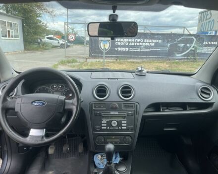 Серый Форд Фьюжн, объемом двигателя 1.6 л и пробегом 236 тыс. км за 4999 $, фото 11 на Automoto.ua