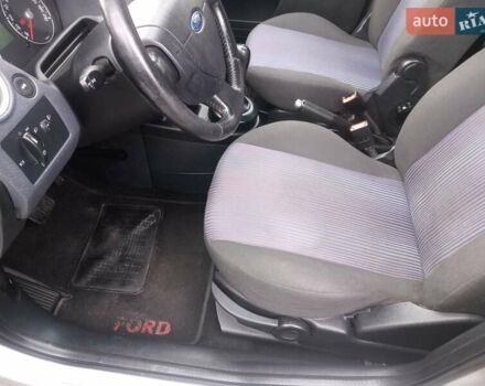 Серый Форд Фьюжн, объемом двигателя 1.4 л и пробегом 182 тыс. км за 5200 $, фото 21 на Automoto.ua