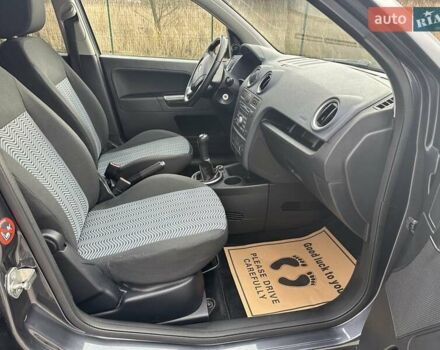 Сірий Форд Фьюжен, об'ємом двигуна 1.4 л та пробігом 217 тис. км за 5600 $, фото 30 на Automoto.ua