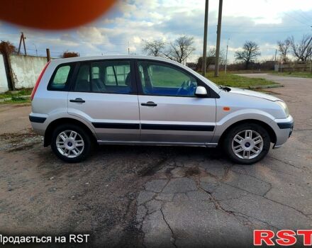 Сірий Форд Фьюжен, об'ємом двигуна 1.4 л та пробігом 230 тис. км за 4500 $, фото 3 на Automoto.ua