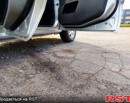 Сірий Форд Фьюжен, об'ємом двигуна 1.4 л та пробігом 230 тис. км за 4500 $, фото 5 на Automoto.ua