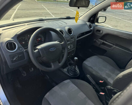 Серый Форд Фьюжн, объемом двигателя 1.4 л и пробегом 235 тыс. км за 3900 $, фото 17 на Automoto.ua