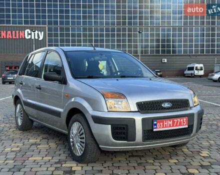 Серый Форд Фьюжн, объемом двигателя 1.4 л и пробегом 235 тыс. км за 3900 $, фото 3 на Automoto.ua