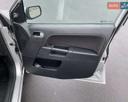 Сірий Форд Фьюжен, об'ємом двигуна 1.6 л та пробігом 185 тис. км за 7100 $, фото 11 на Automoto.ua