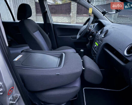 Серый Форд Фьюжн, объемом двигателя 1.4 л и пробегом 173 тыс. км за 5500 $, фото 41 на Automoto.ua