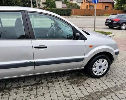 Форд Фьюжн 2007 в Ивано-Франковске на Automoto.ua Серый Форд Фьюжн, объемом двигателя 1.4 л и пробегом 207 тыс. км за 4800 $, фото 4 на Automoto.ua