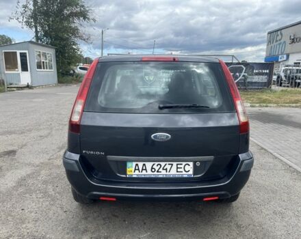 Серый Форд Фьюжн, объемом двигателя 1.6 л и пробегом 236 тыс. км за 4999 $, фото 3 на Automoto.ua