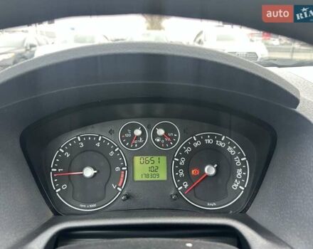 Сірий Форд Фьюжен, об'ємом двигуна 1.4 л та пробігом 178 тис. км за 3900 $, фото 15 на Automoto.ua