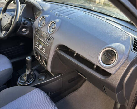 Сірий Форд Фьюжен, об'ємом двигуна 1.4 л та пробігом 168 тис. км за 5150 $, фото 37 на Automoto.ua