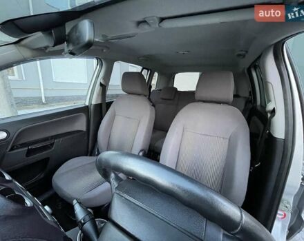 Сірий Форд Фьюжен, об'ємом двигуна 1.6 л та пробігом 115 тис. км за 6480 $, фото 72 на Automoto.ua